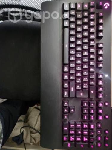 Teclado logitech g213