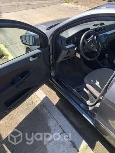 Se vende Taxi ejecutivo. Excelente estado.