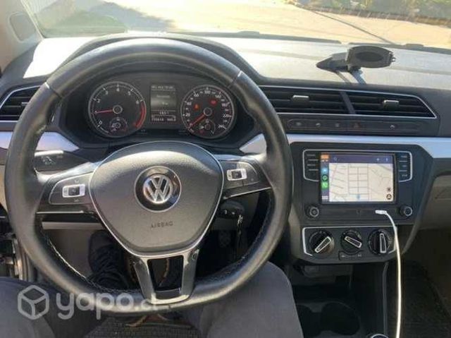 Se vende Taxi ejecutivo. Excelente estado.