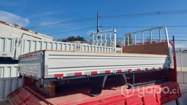 Carrocería Plana con Barandas 4.30 de largo