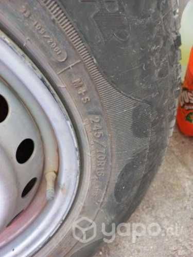 Llanta con neumático