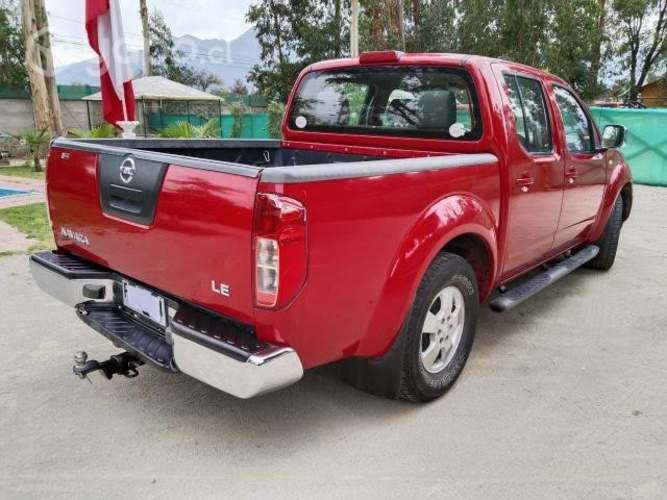 NISSAN NAVARA 2012 4x2 uso particular no minera