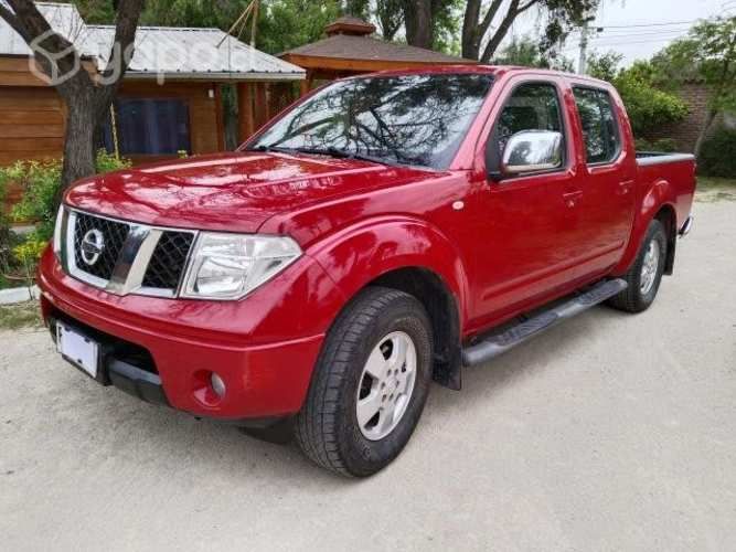 NISSAN NAVARA 2012 4x2 uso particular no minera