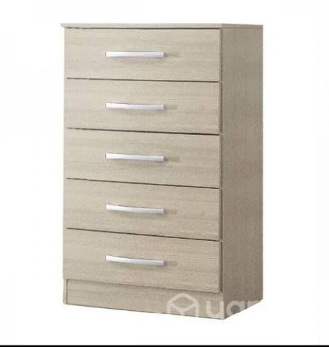 Cómoda 5 cajones
