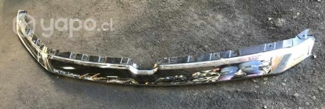 Bisel mascara dodge ram 1500 laramie