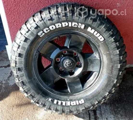 Juego de 5 Llantas Toyota originales aro 16