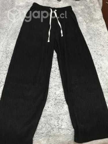 4 jeans talla 44 x10mil