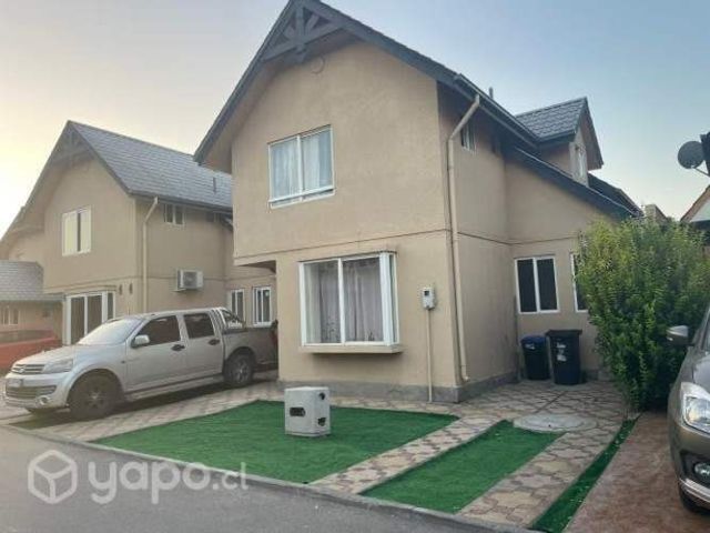 Hermosa casa y alrrededores