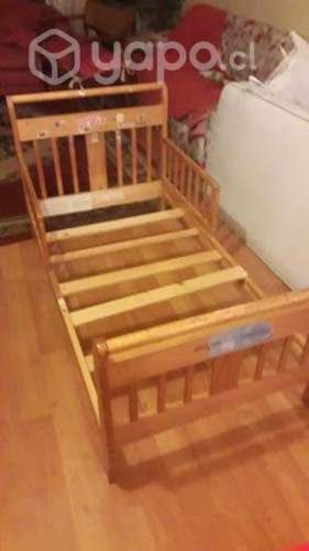 Cama para niño usada