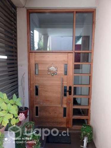 Excelente casa con preciosa vista en barrio exclusivo IDAHUE