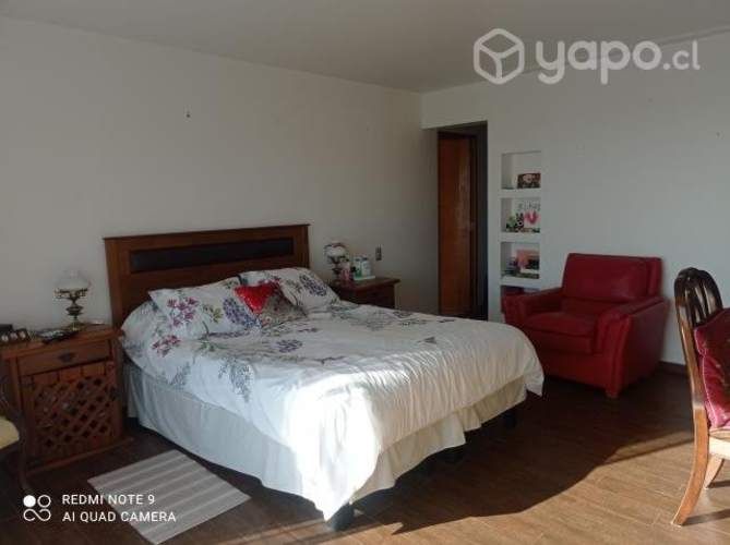 Excelente casa con preciosa vista en barrio exclusivo IDAHUE