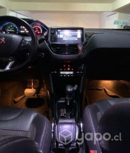 Peugeot 2008 1.2 puretech automatico 2017 Allure