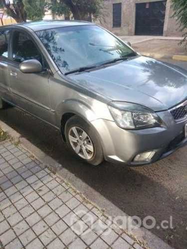 Kia rio 5 jb 2010