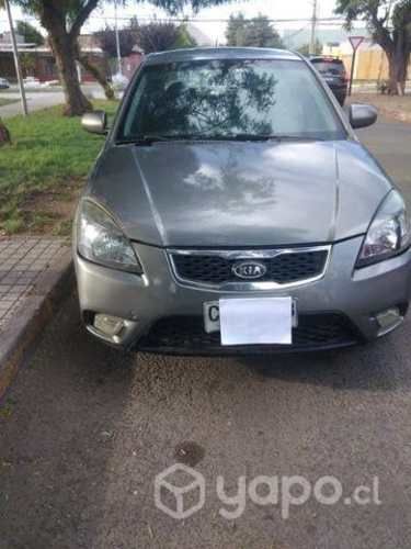 Kia rio 5 jb 2010