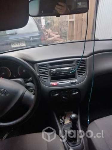 Kia rio 5 jb 2010