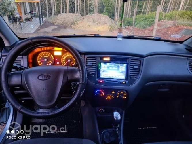 Kia rio jb