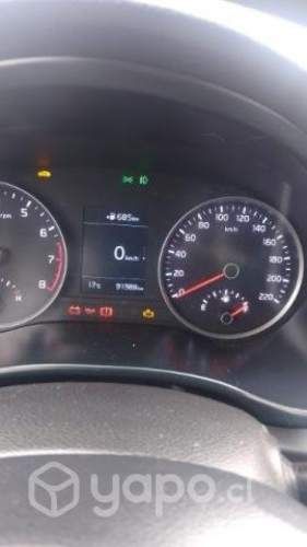 Vendo mi vehículo Kia en buen estado