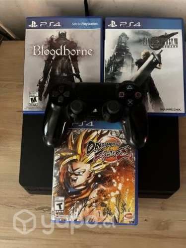 Playstation 4 con 3 juegos y mando