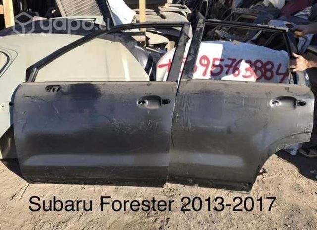 Puerta Subaru forester