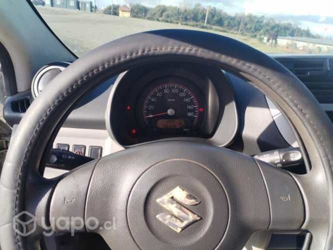 Se vende o se permuta suzuki celerio 2011