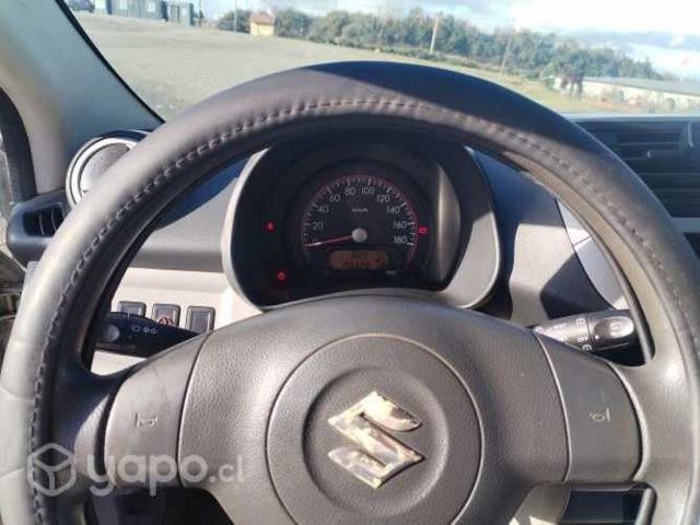 Se vende o se permuta suzuki celerio 2011