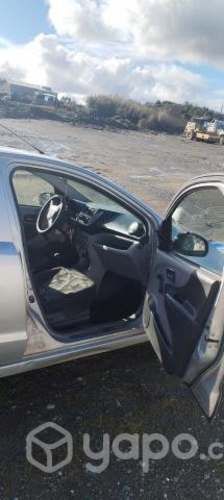 Se vende o se permuta suzuki celerio 2011