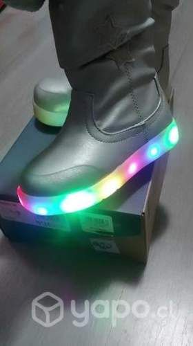 Botas niña N°25 Nuevas