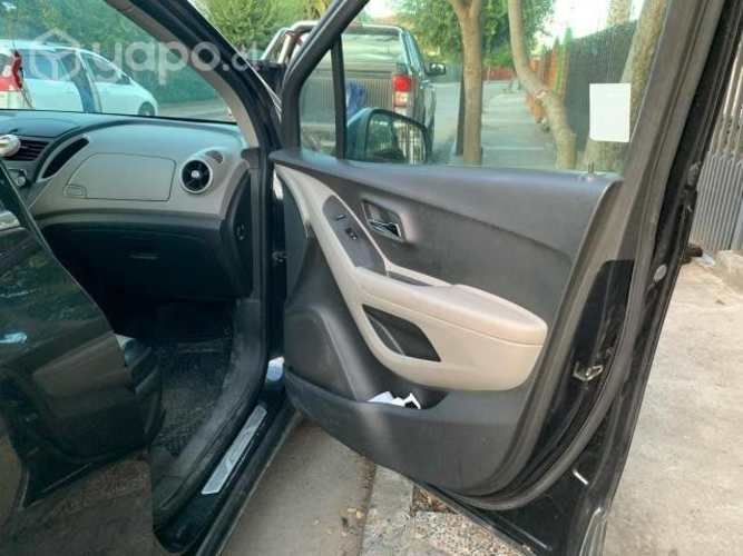 Vendo Chevrolet Tracker 2014 buen estado