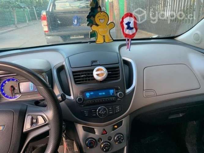 Vendo Chevrolet Tracker 2014 buen estado