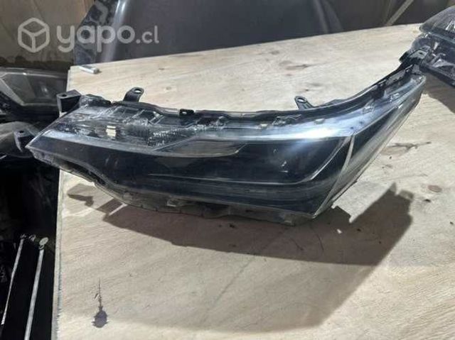 Óptico Toyota Corolla