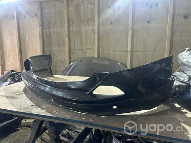 Parachoque trasero Toyota RAV4