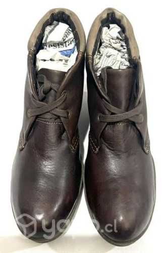 Botín Taco Chino 100% Cuero Marca 16 Hrs N*39 Café