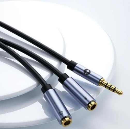 Cable De Audio 3,5mm Divisor 1 Macho A 2 Hembras