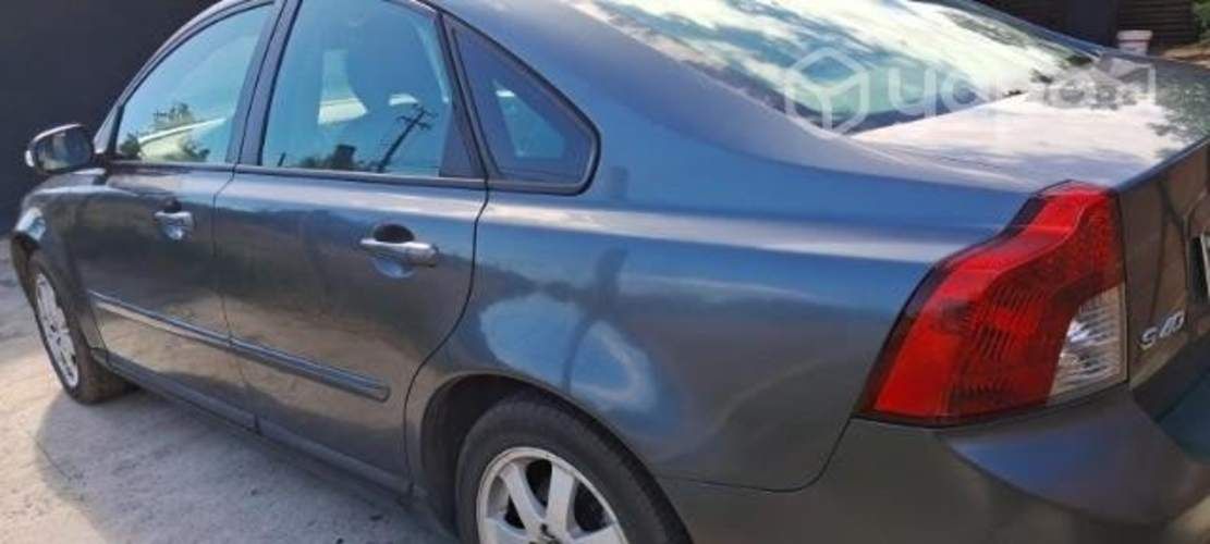 VOLVO S40 2.4cc at