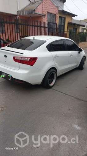 Se vende kia rio4
