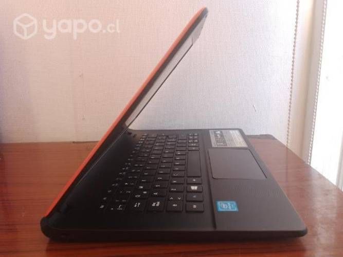 Notebook Acer 13 modelo es1-311-p4v3