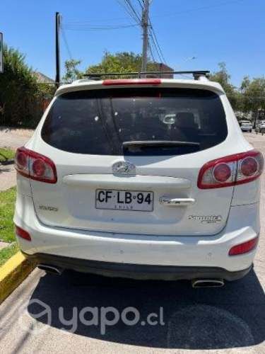 Hyundai Santa Fe en excelente condiciónes