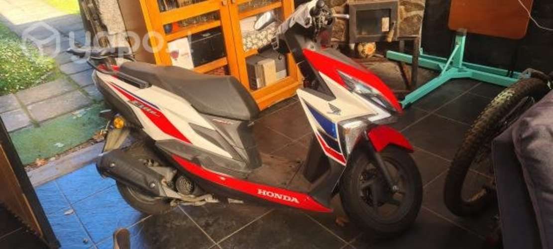 Honda elite 125