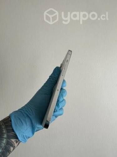 IPhone 12 Pro Max blanco usado sin caja