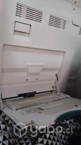 Impresora Ricoh A3 MPC 2051