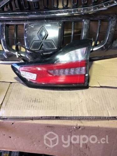 Foco portalon Ford edge titanium