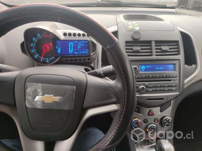 Chevrolet sonic 2012 automatico