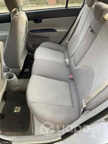Hyundai accent 2007