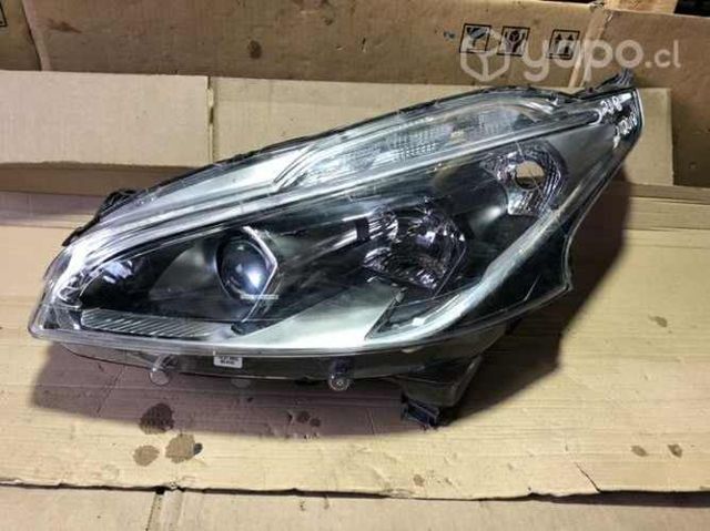 Optico/foco Peugeot 208
