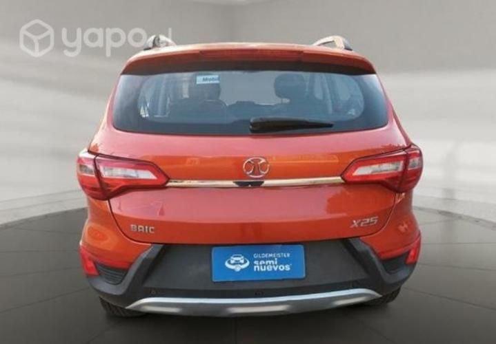 Parachoque trasero para baic x25