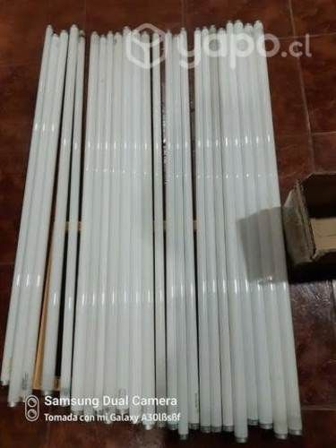 Tubos fluorescente son 24 grandes