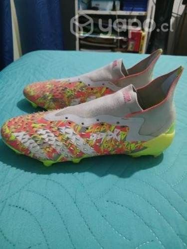 Zapatos fútbol Adidas