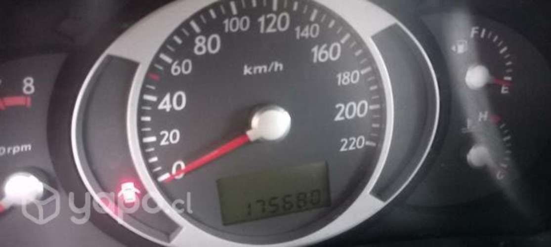 Automovil Hiundai 2008