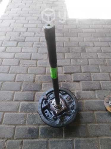 Eje trasero izquierdo Ford ranger 3.2 2015