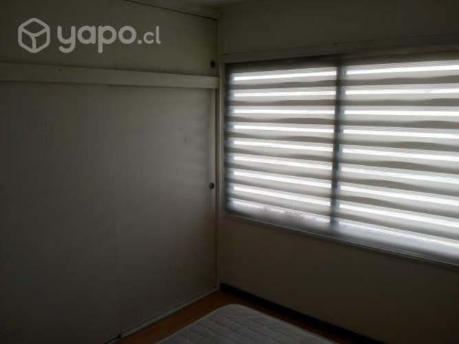 Se arrienda pieza a 2 cuadras de estación de metro Ñuble.